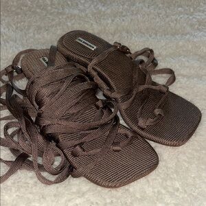 NWOB Isa Boulder Brown Strappy Sandals